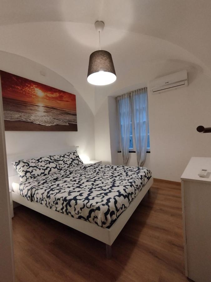 The First Luccoli Garibaldi Rolli Apartment Genoa Ngoại thất bức ảnh